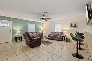 9011 Tavenor Ln, Houston, TX 77075 - Photo 33