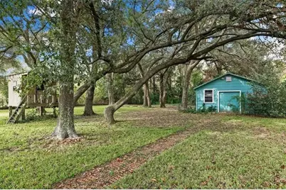 9011 Tavenor Ln, Houston, TX 77075 - Photo 19