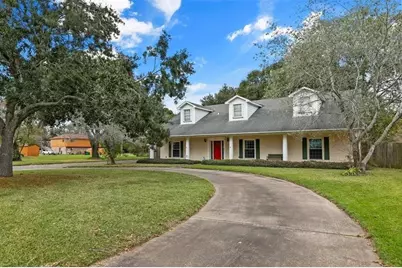 9011 Tavenor Ln, Houston, TX 77075 - Photo 1