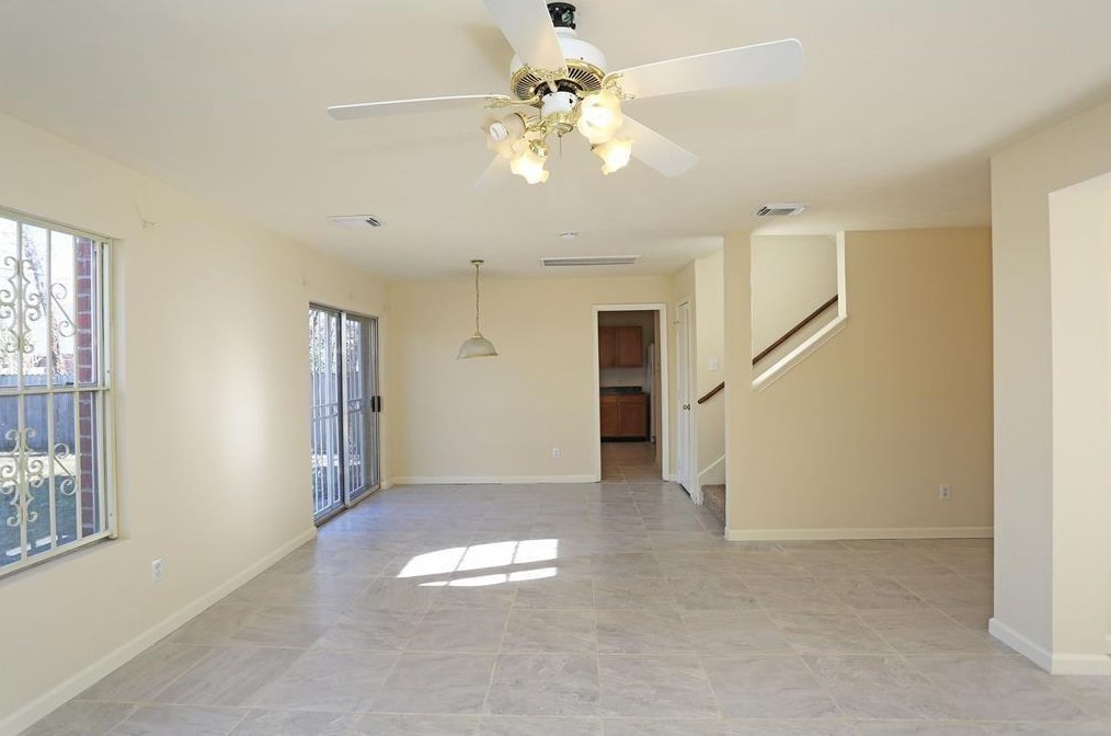 5602 Lotus St, Houston TX  77085-1909 exterior