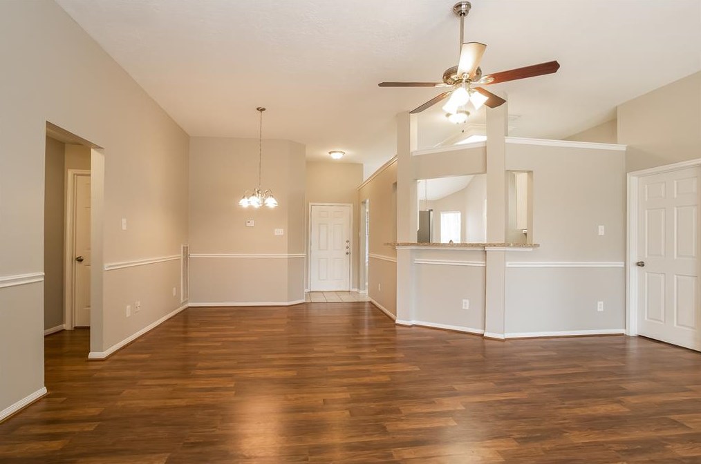25123 Shalford Dr, Spring TX  77389-3436 exterior