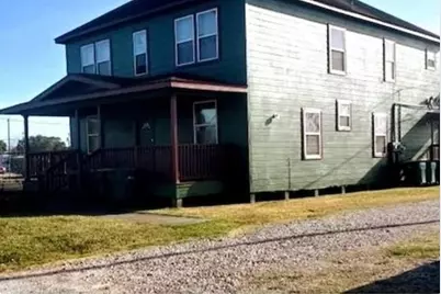 110 Carolyn Street #4, La Marque, TX 77568 - Photo 5