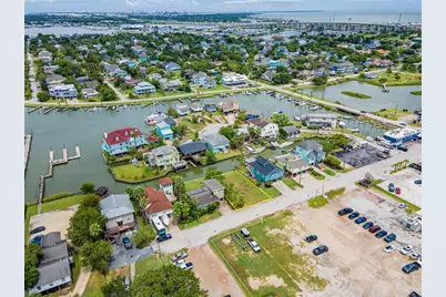 1014 Aspen Road, Clear Lake Shores, TX 77565 - Photo 7