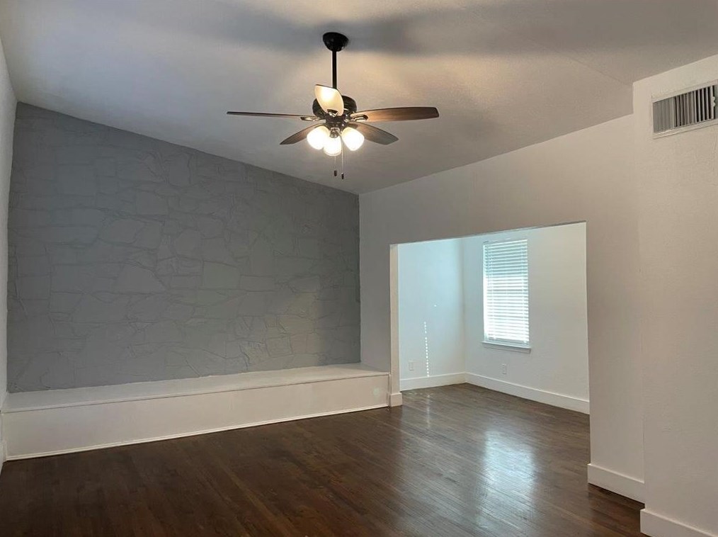 4846 Culmore Dr, Houston TX  77021-2804 exterior