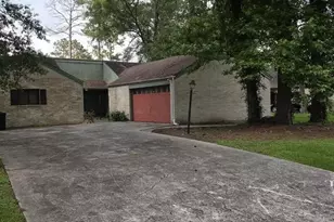 711 N Hyannis Port St, Crosby, TX 77532 - Photo 3