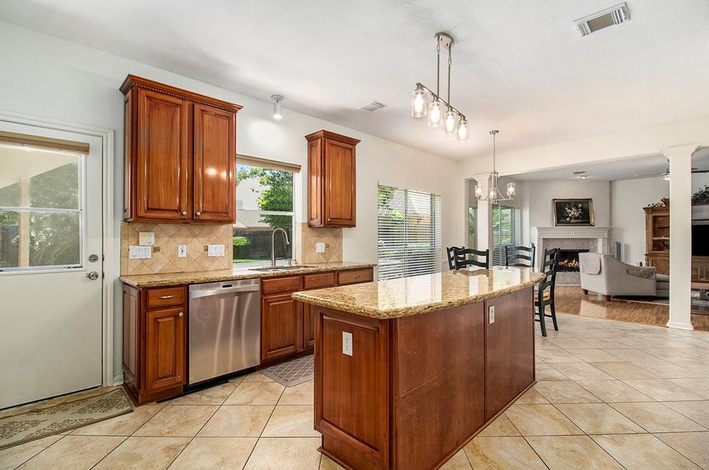 3603 Hansford Pl, Pearland TX  77584-4989 exterior