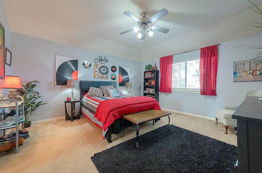 18526 Catamaran Dr, Humble TX 77346-8054 exterior