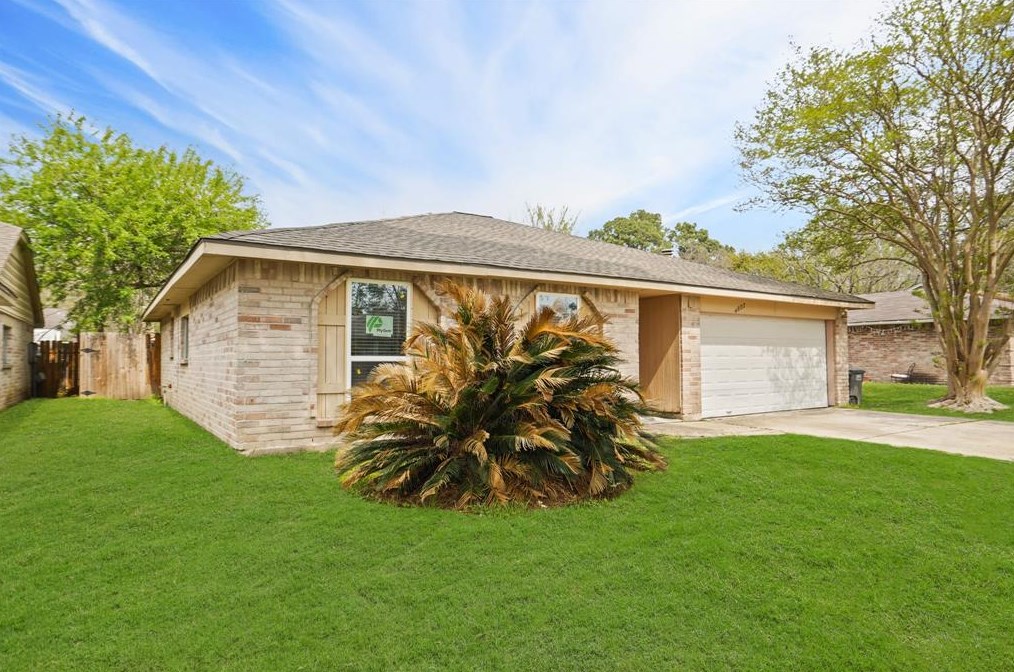4807 Hickorygate Dr, Spring TX  77373-8524 exterior