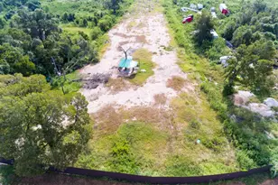 1353 Siedel Rd, Brookshire, TX 77423 - Photo 21