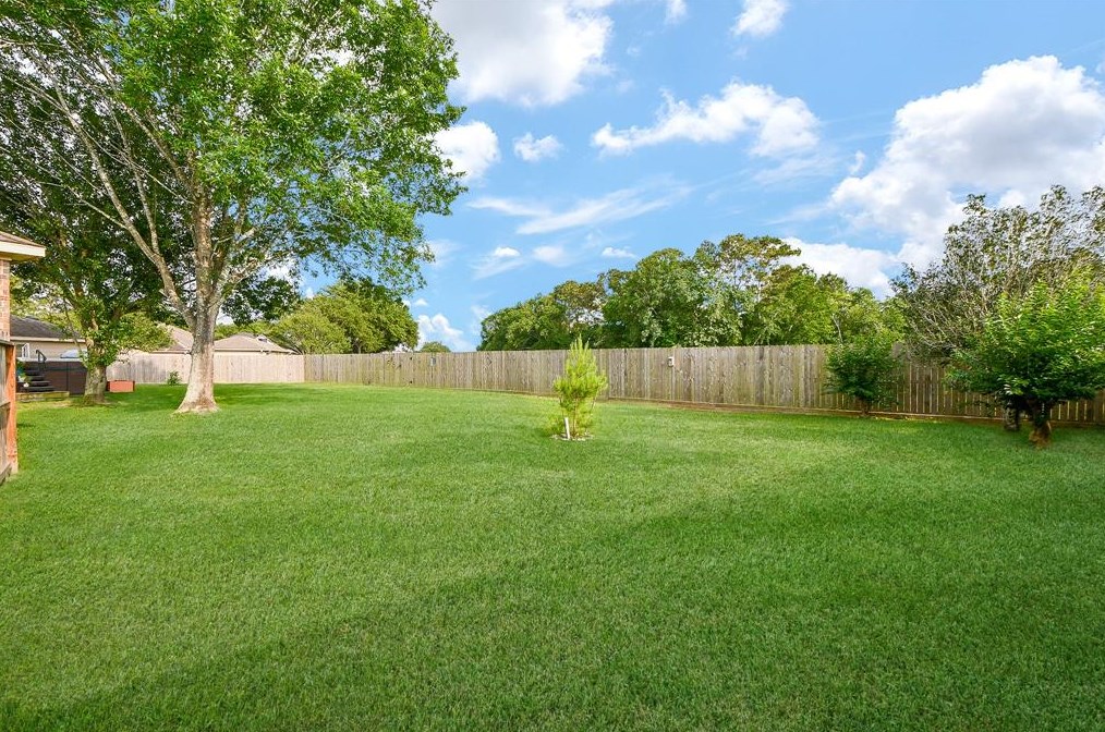 3419 Windcrest Ct, Pearland TX  77581-6455 exterior