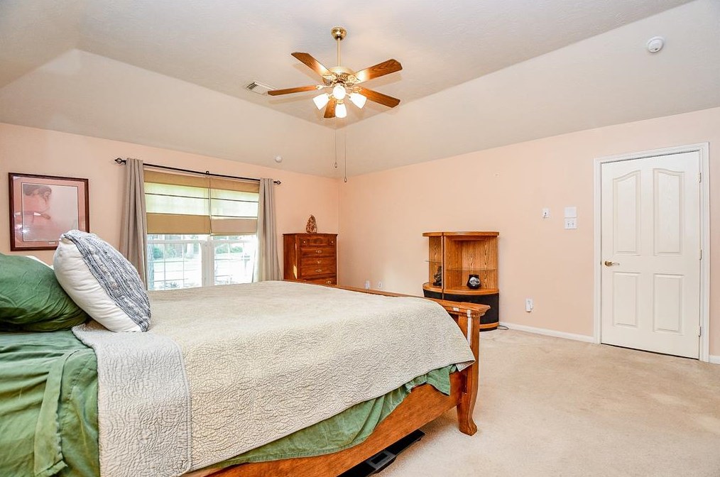 3419 Windcrest Ct, Pearland TX  77581-6455 exterior