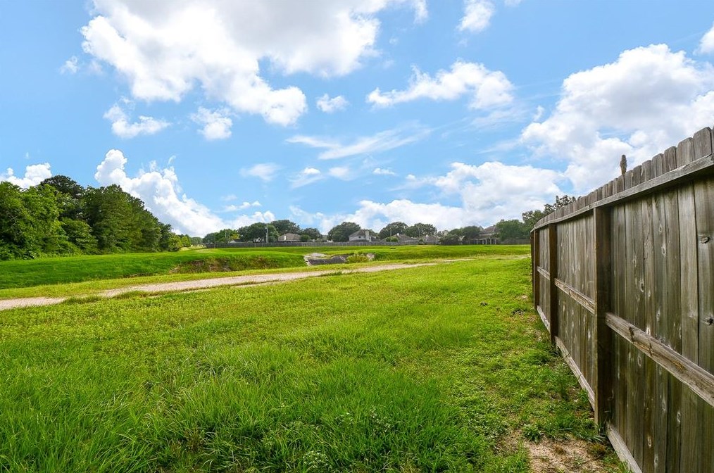 3419 Windcrest Ct, Pearland TX  77581-6455 exterior