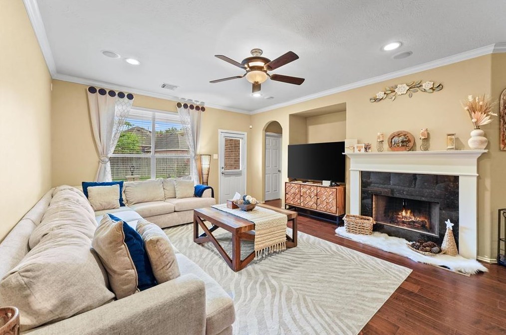 7223 Chasegrove Ln, Richmond TX  77407-6498 exterior