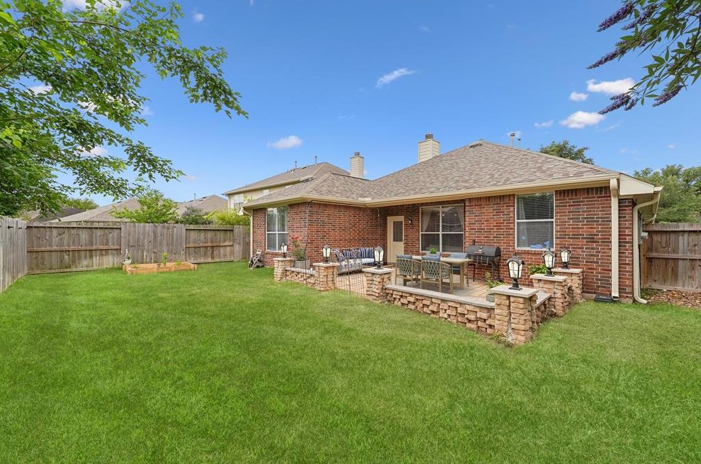 7223 Chasegrove Ln, Richmond TX  77407-6498 exterior