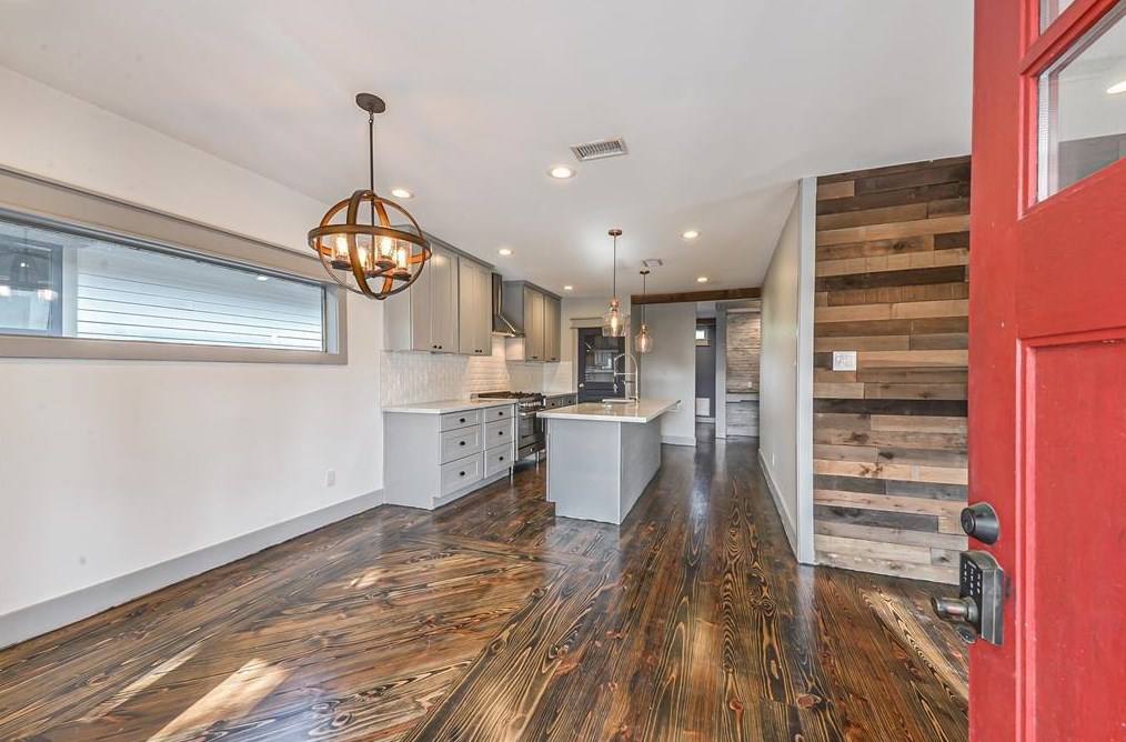 1306 Tabor St, Houston TX  77009-3032 exterior