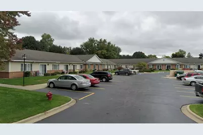 624 Cambridge Ln, Imlay City, MI 48444 - Photo 3