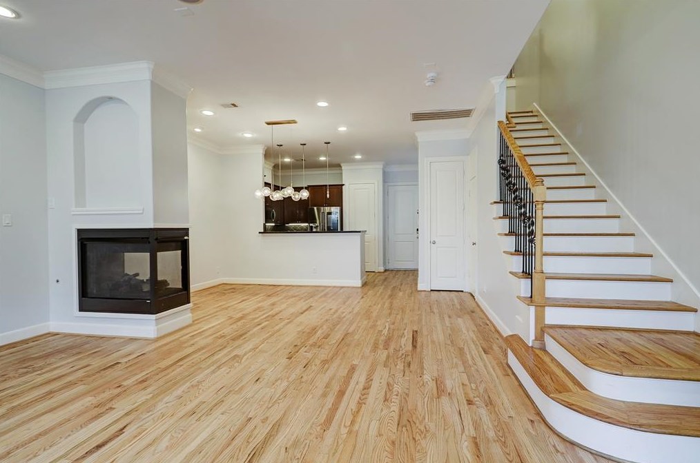 111 Roy St, Houston TX  77007-7231 exterior