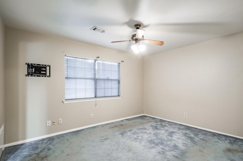 10411 Dunvegan Way, Houston TX  77013-5505 exterior