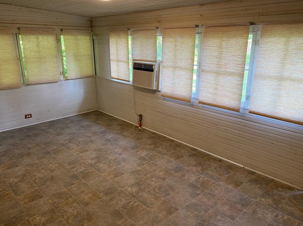 1617 15th St, Huntsville TX  77340-4348 exterior