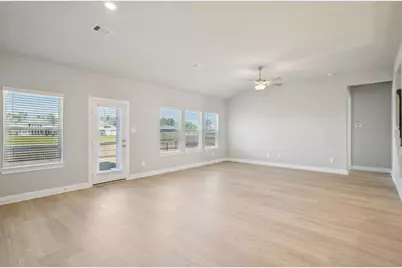 124 Bay Bridge Court, Montgomery, TX 77316 - Photo 9