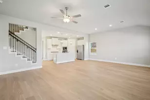 124 Bay Bridge Ct, Montgomery, TX 77316 - Photo 5