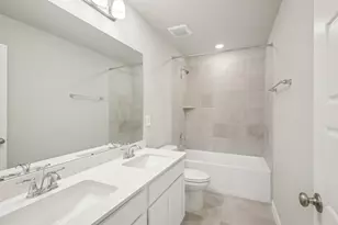 124 Bay Bridge Ct, Montgomery, TX 77316 - Photo 33