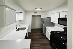 1820 N Garrett Ave, Dallas, TX 75206 - Photo 7