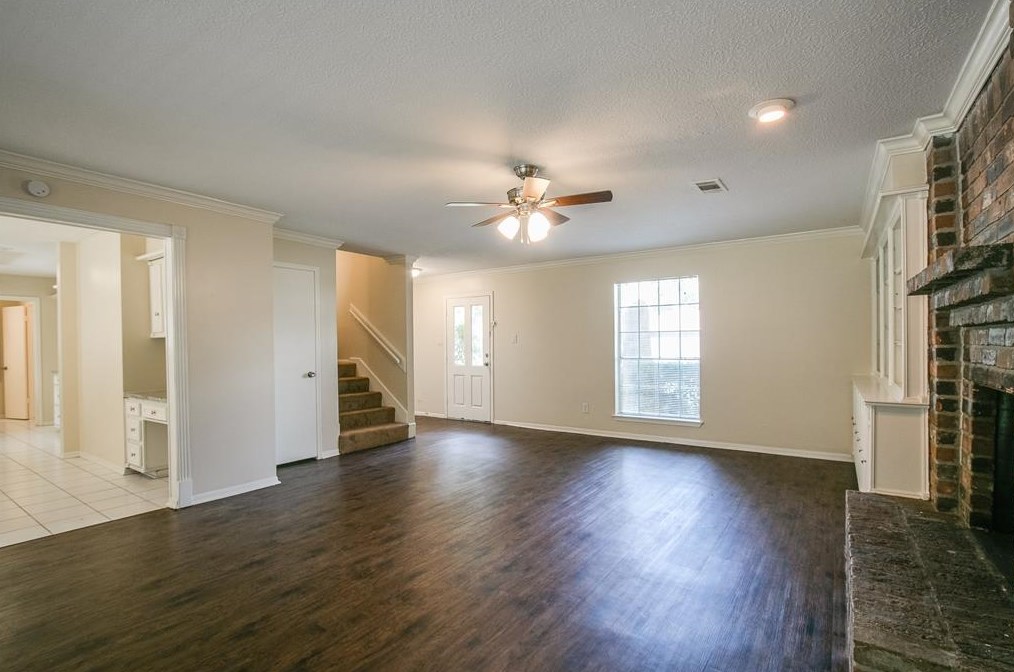 17923 Tall Cypress Dr, Spring TX  77388-4958 exterior