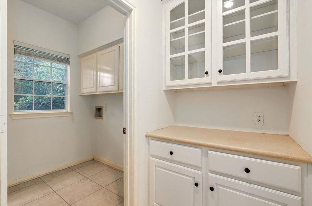 3818 Partridgeberry Ct, Houston TX  77059-4066 exterior