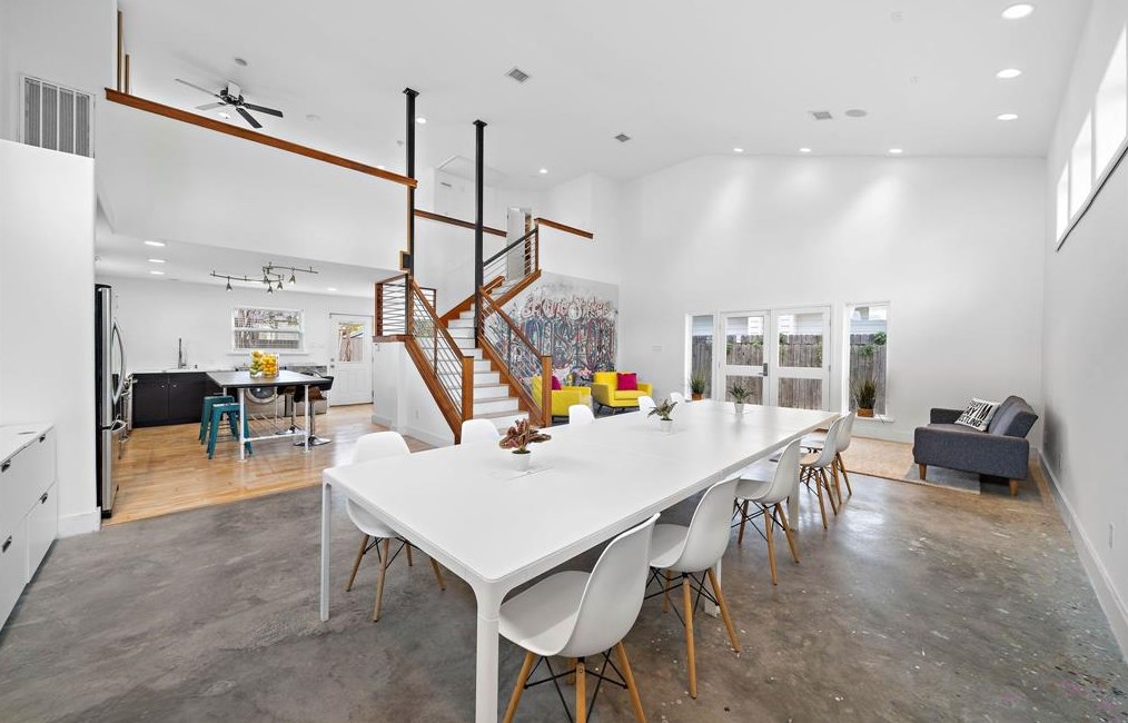 1813 Crockett St, Houston TX  77007-4022 exterior