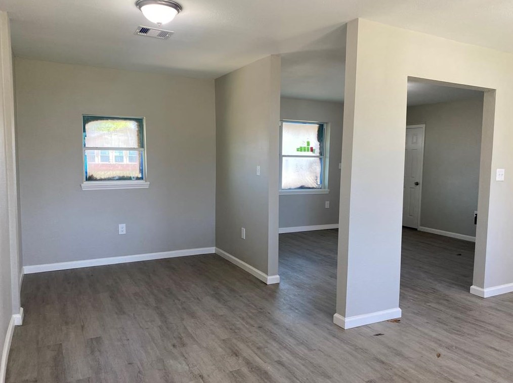 1404 Effie Ln, Pasadena TX  77502-2946 exterior