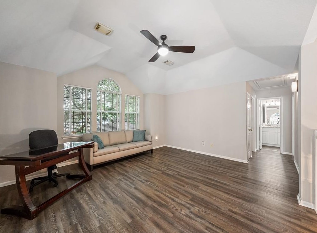 1370 Remington Crst Dr, Houston TX  77094-2948 exterior