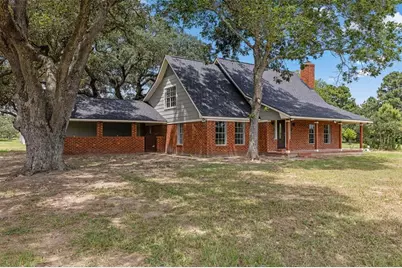 1178 County Road 105, Columbus, TX 78934 - Photo 11