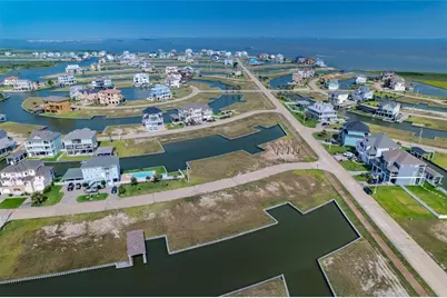 4 Largo, Hitchcock, TX 77563 - Photo 7