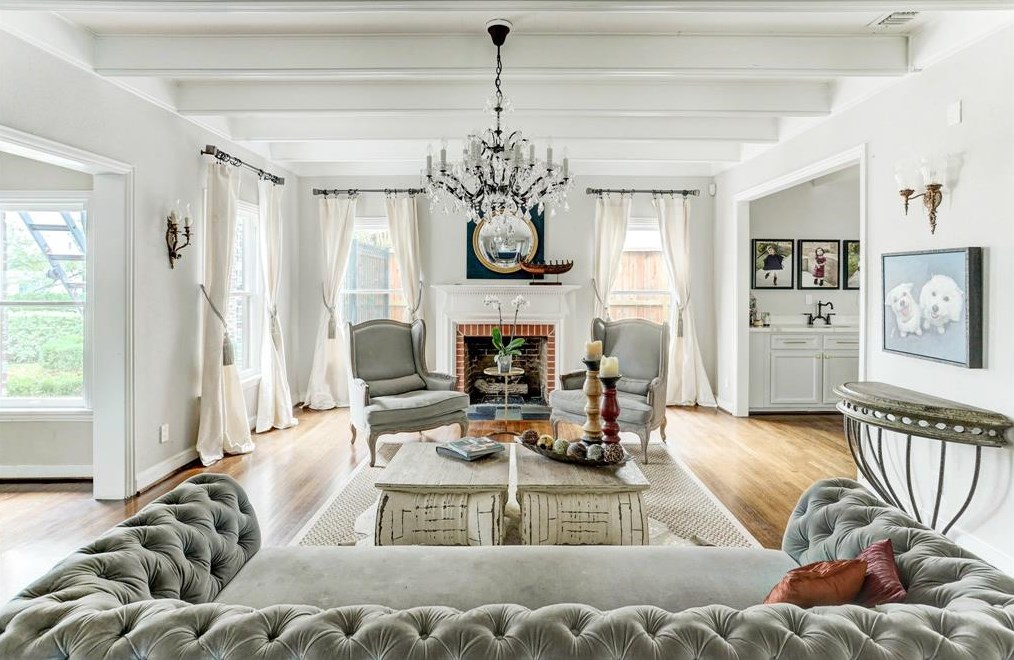 2117 Chilton Rd, Houston TX  77019-1503 exterior