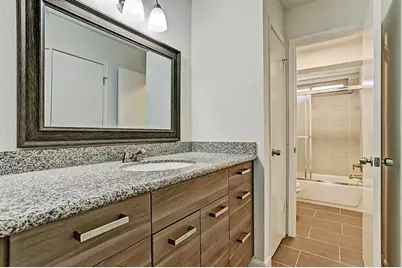 13948 Hollowgreen Drive #25, Houston, TX 77082 - Photo 5