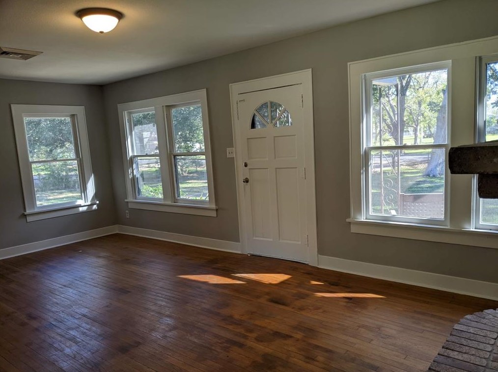 7415 Cayton St, Houston TX  77061-2715 exterior