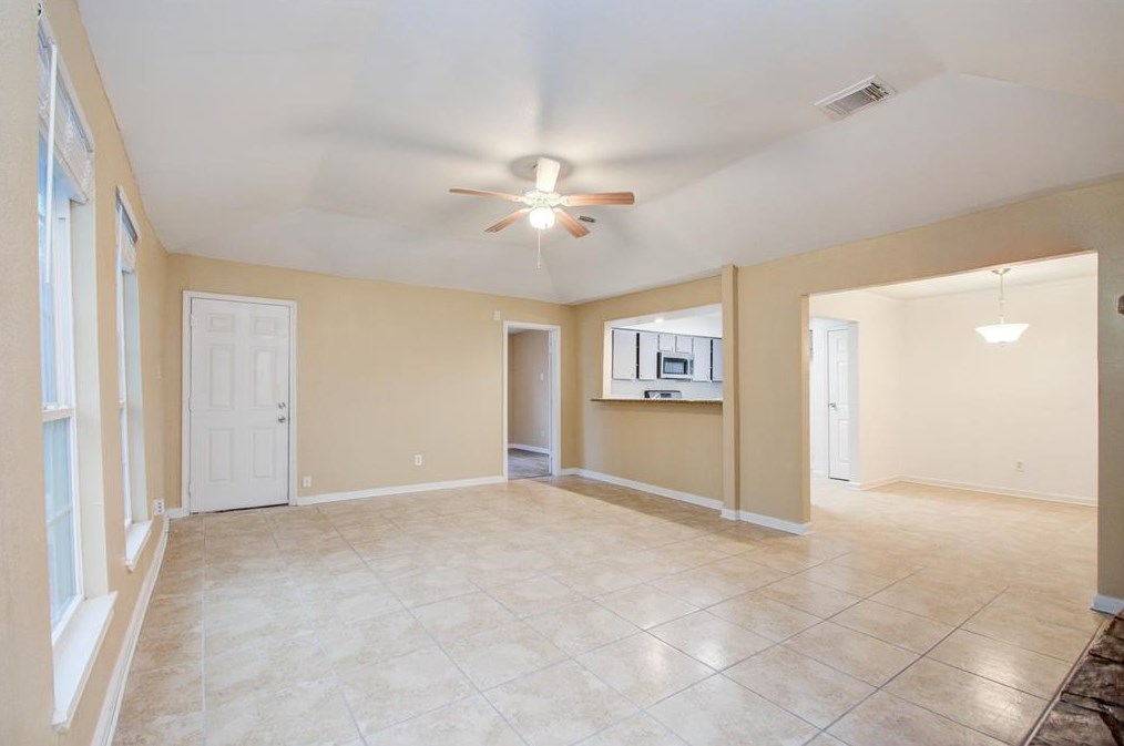 13146 Crystal Cv Dr, Houston TX  77044-1813 exterior