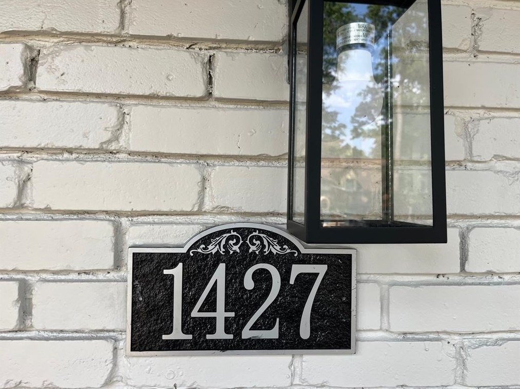 1427 Sweet Grass Trl, Houston TX  77090-1844 exterior