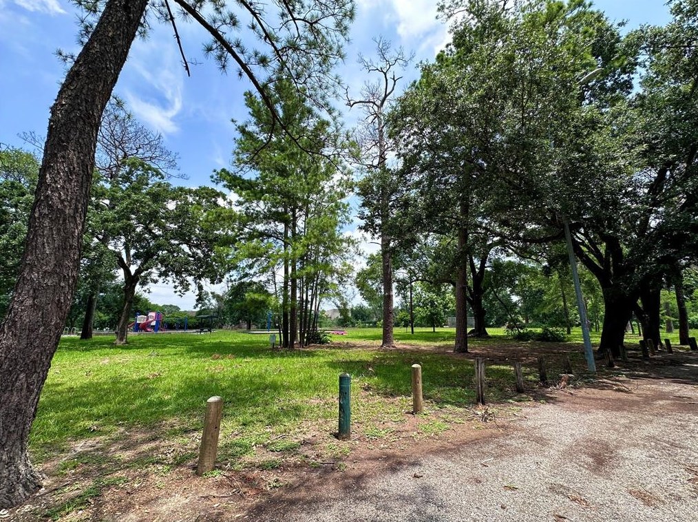 539 34 St, Houston TX  77018-6316 exterior