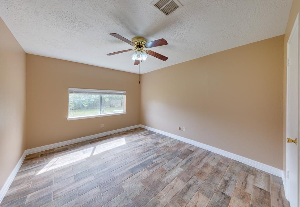 7111 Ln Entrada, Houston TX  77083-2908 exterior