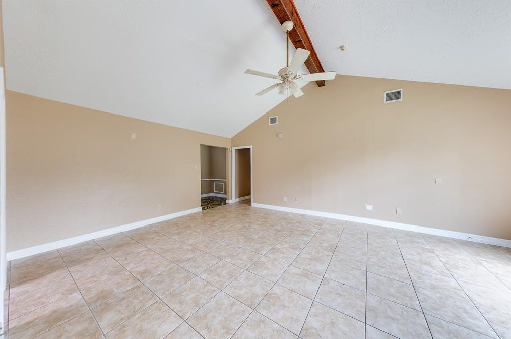 7111 Ln Entrada, Houston TX  77083-2908 exterior