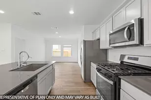 101 Palmer Bayou Ct, Dayton, TX 77535 - Photo 3