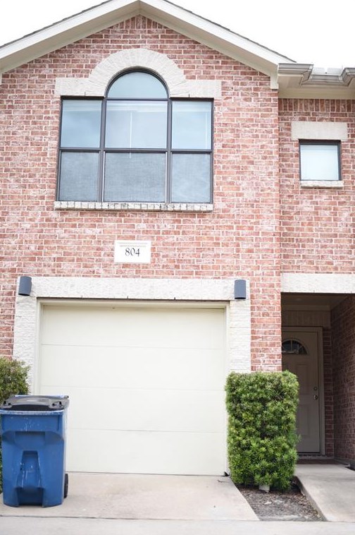 5941 Loop, Houston TX  77033-1941 exterior