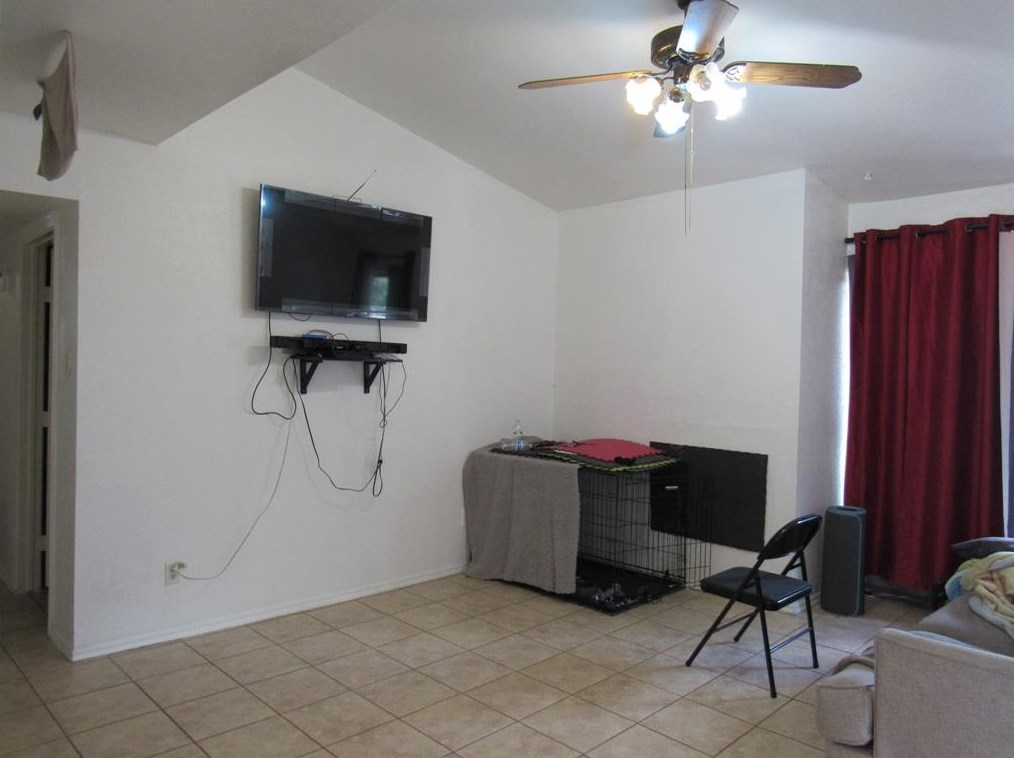 9009 Richmond Ave, Houston TX  77063-4943 exterior