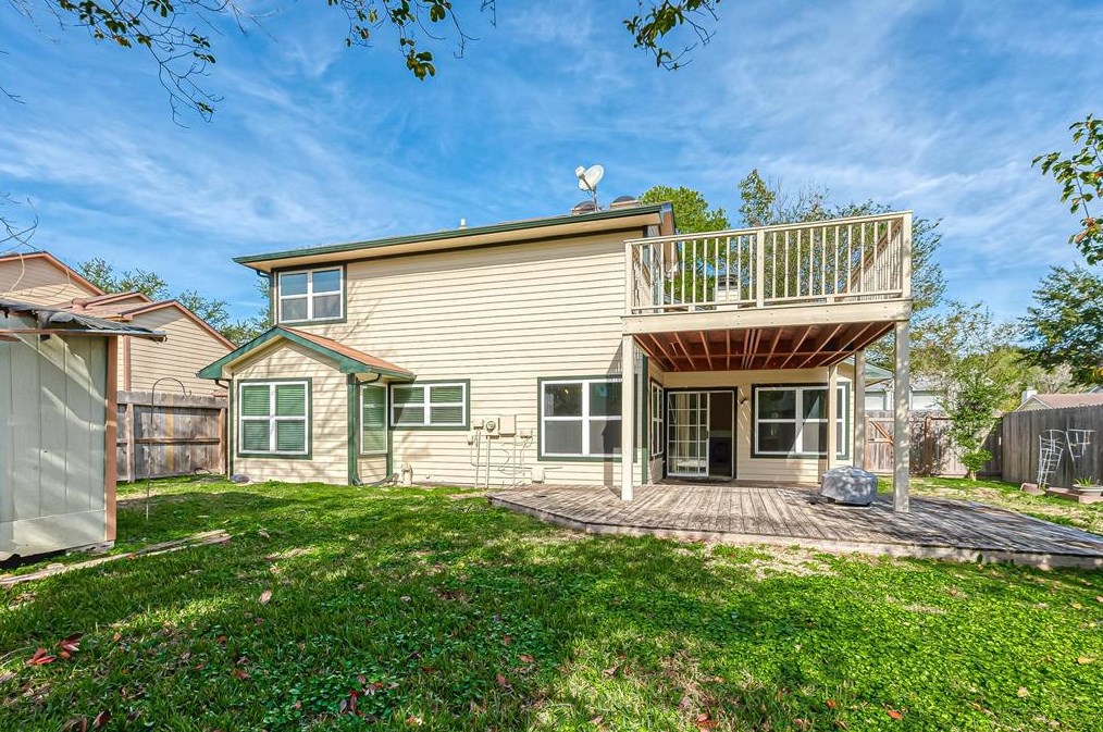 15411 Swan Crk Dr, Houston TX  77095-2017 exterior