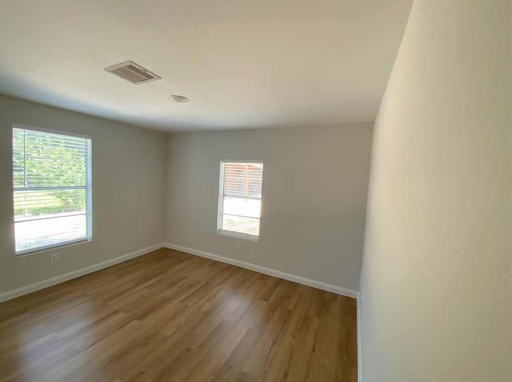 3922 King, Houston TX  77026-1539 exterior