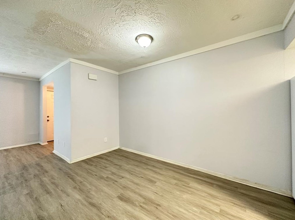 11545 Beechnut St, Houston TX  77072-4101 exterior