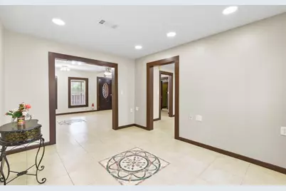 500 S Walnut Street, Tomball, TX 77375 - Photo 13