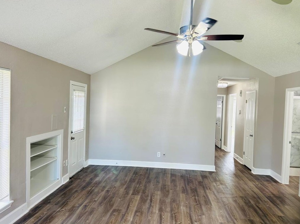 10806 Parkland Woods Dr, Sugar Land TX  77498-1748 exterior